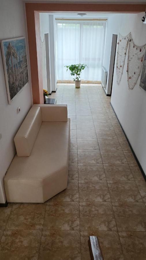 فندق Rosiem House تيشيرغيول المظهر الخارجي الصورة