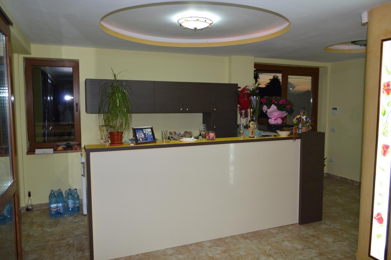 فندق Rosiem House تيشيرغيول المظهر الخارجي الصورة