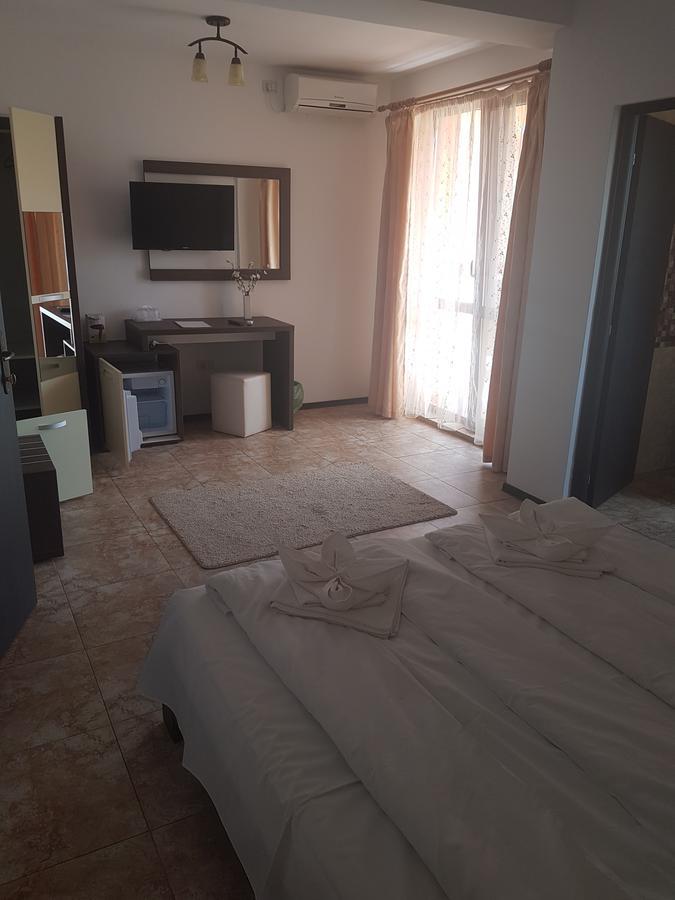 فندق Rosiem House تيشيرغيول المظهر الخارجي الصورة