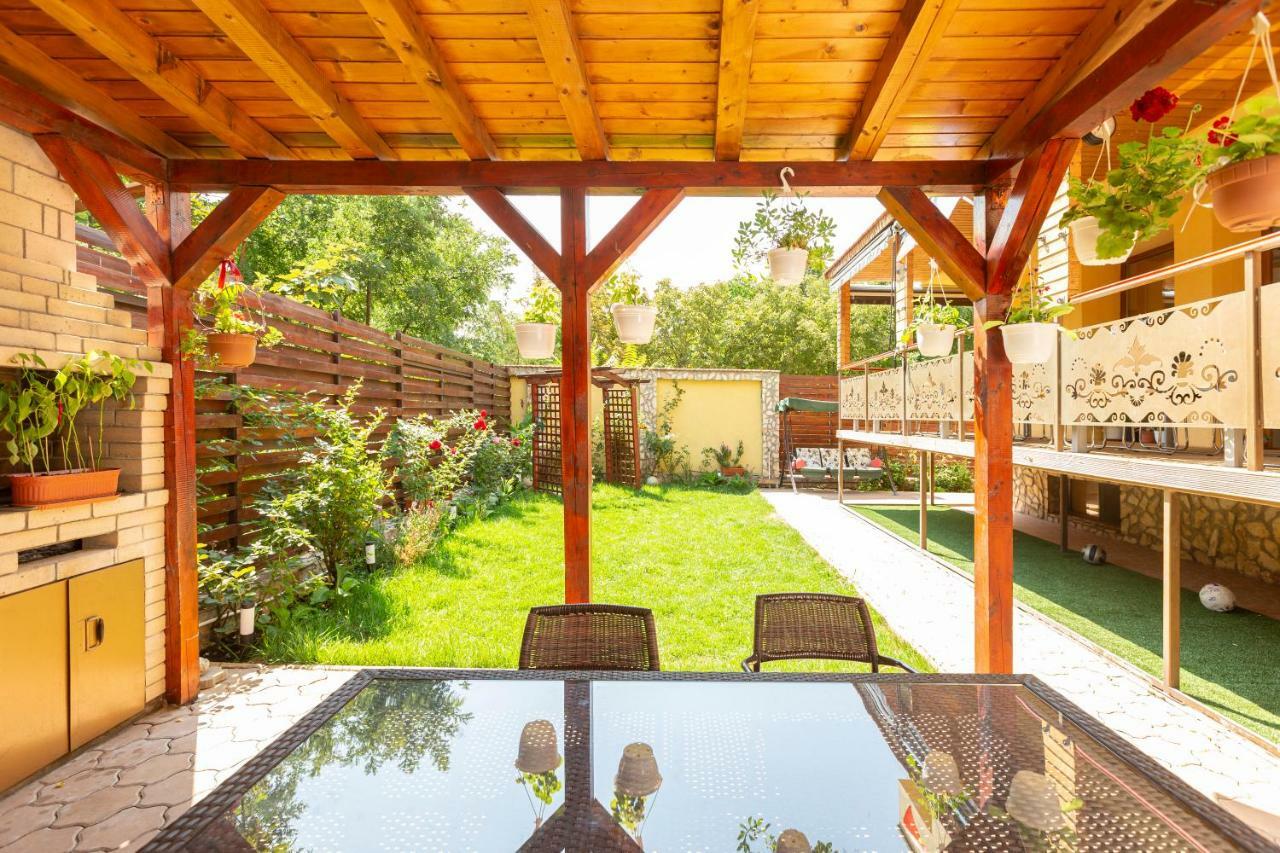 فندق Rosiem House تيشيرغيول المظهر الخارجي الصورة